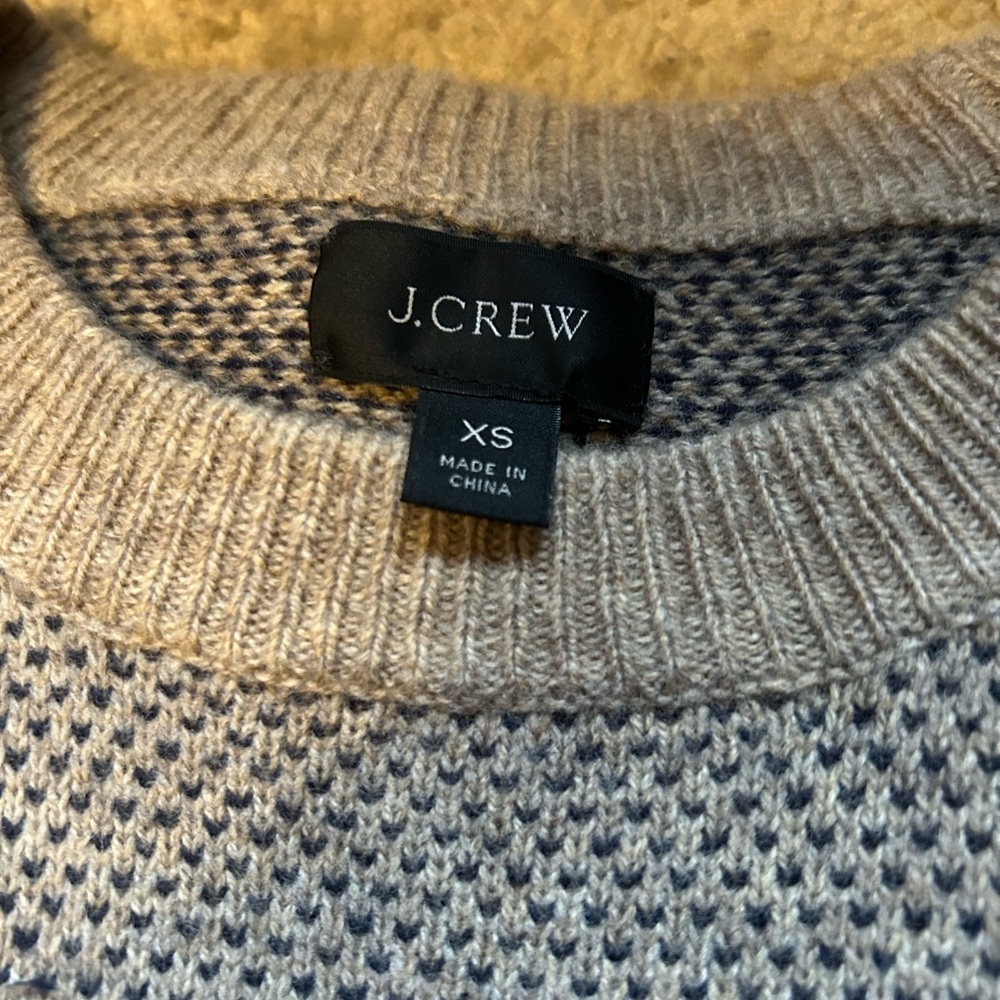 J Crew sweater (x-small) - Picture 4 of 4